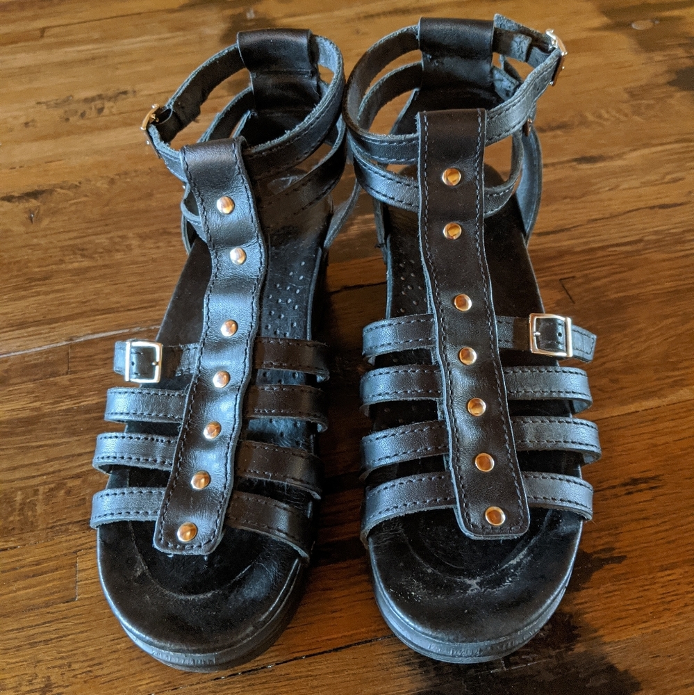 Sanita sz 38 Black Strappy Sandals